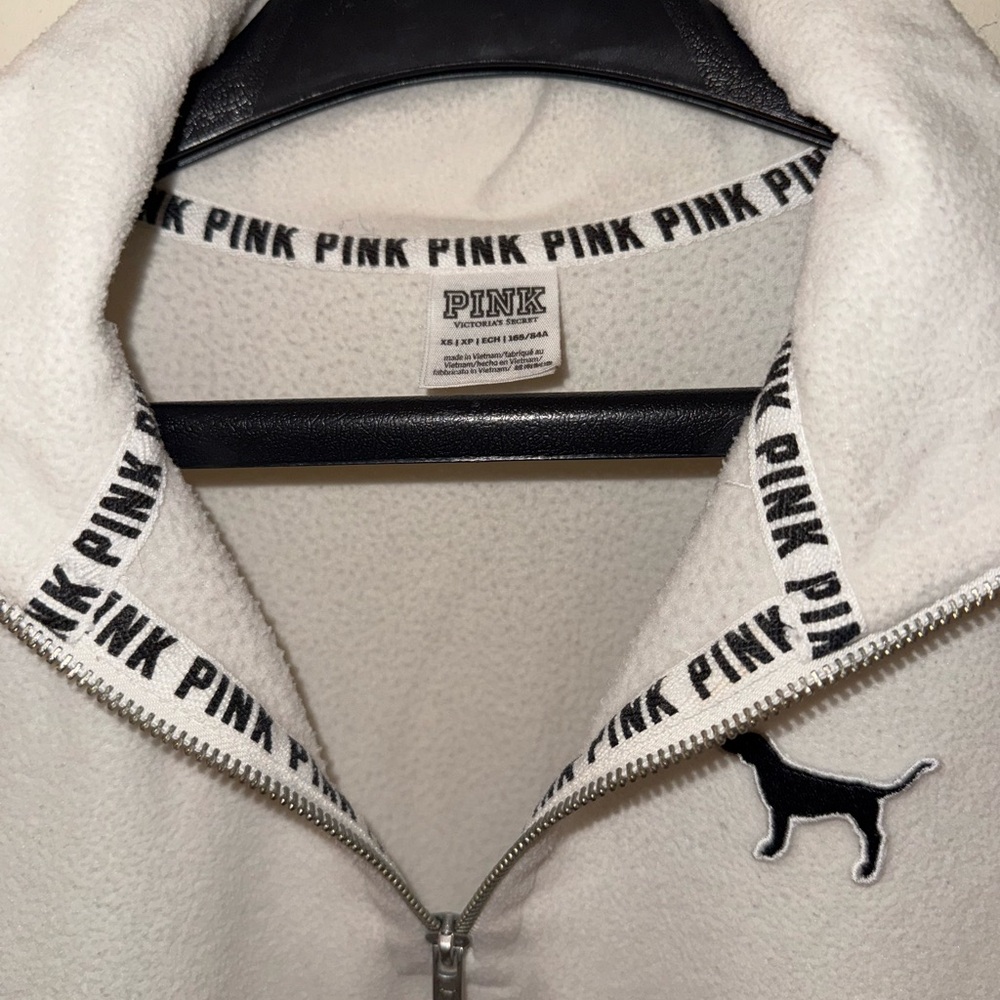 PINK Victoria's Secret White Fleece Quarter-Zip with Dog Emblem - Size XS